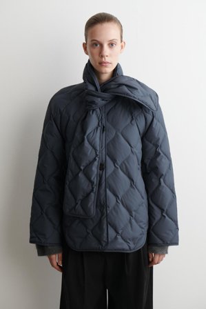 COS Women's Scarf Detail Quilted Liner Jacket in Blue