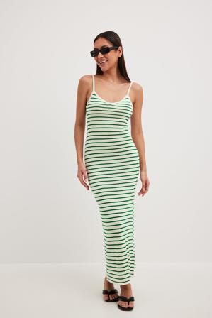 Susanna Wurz x NA-KD V-neck Knitted Long Dress - Robes d'été - Stripe - Large