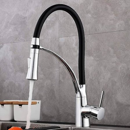 Blandingskran 360 Swivel Spout og Svart Silikonslange
