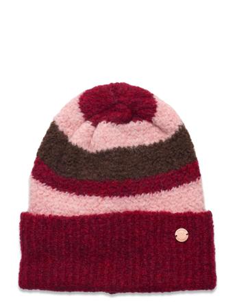 Gunhildum Beanie Red UnmadeCopenhagen