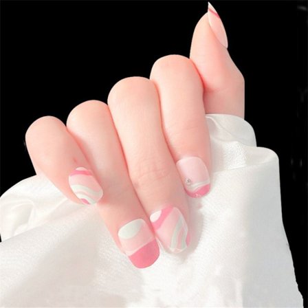 False Nails Kort vågig korn