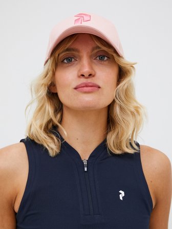 Peak Performance - Retro Cap