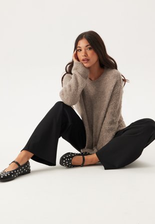 BUBBLEROOM Knitted Bouclé Sweater Klær