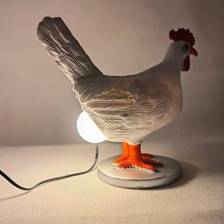 Høne som legger egg Resin Statue USB Kylling Egg Lampe Høne Figurer Gårdsdyr Modell Hjem Dekor Hage Dekor Nattlampe BAz [kk]