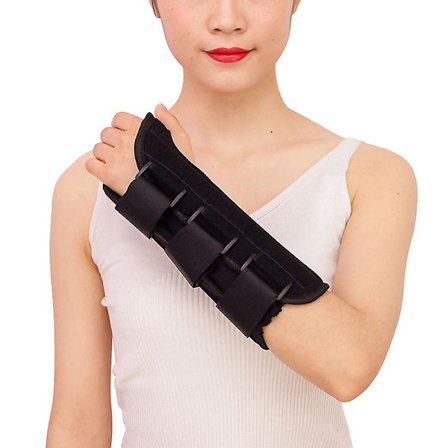 Håndledsbeskytter med indbygget stålplade, justerbar karpaltunnel, passer til højre og venstre hånd