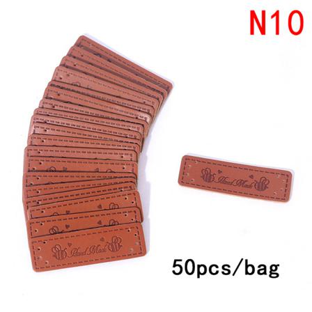 50 stk DIY Brun laget med hjerte PU-skinn Håndlagde etikettetiketter N10