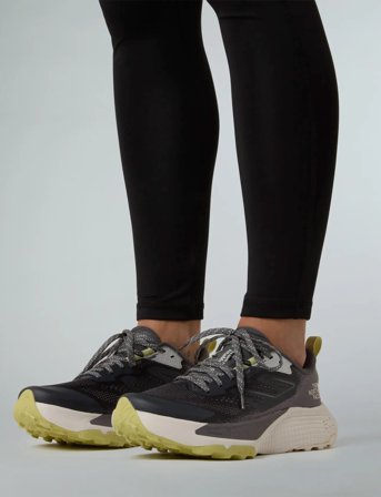 The North Face W Altamesa 500 - Grey - 42