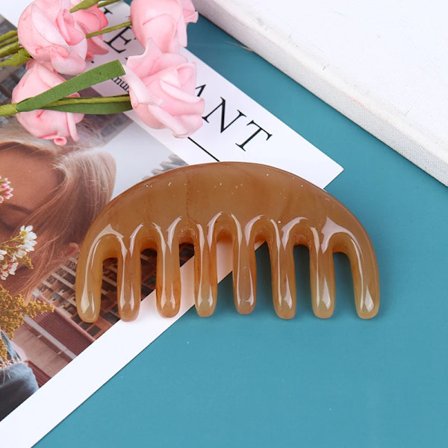 1 stk. Naturlig Oksehorn Lommekam Bredtannet Kam SPA Guasha Hodebunnsmassasje Børste Hårpleieverktøy Ny