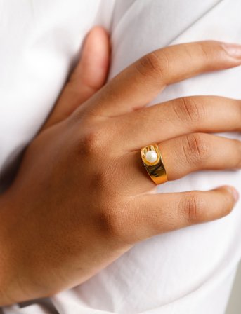 Design Letters Pearl Solo Ring - Goldplated - Gold - 52
