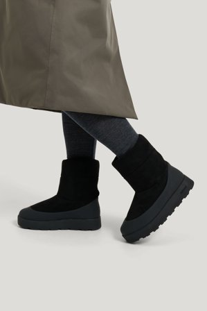 Tretorn Asto Mid Hybrid — Waterdichte Schoenen Dames — Zwart | Bovenkleding, Regenlaarzen, Jassen & Regenkleding voor Dames, Heren & Kinderen