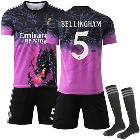 Real Madrid Bellingham #5 2025/2026 Special Edition Kortærmet Børnefodboldtrøje/Shorts/Sokker Sæt Ungdom Børnestørrelser