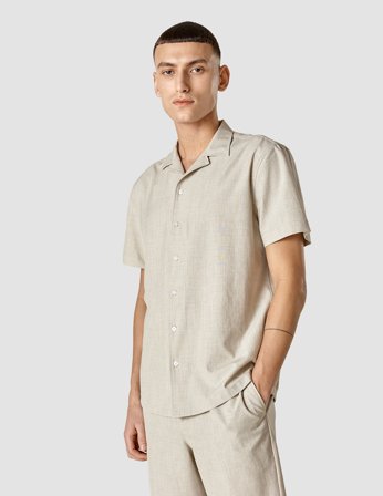Shaping New Tomorrow - Tech Linen Short-Sleeved Shirt Bowling Collar - Sandshell - Herre - Størrelse XXL