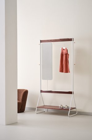 Jotex - Kleshenger Hvit/walnøtt - KIMMY - Kjøp Barneskap & barnehyller hos Jotex