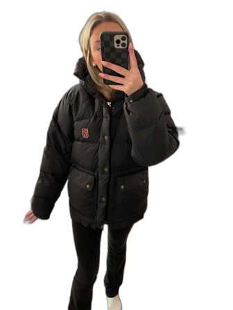 Svart pufferjacka från Fjällräven