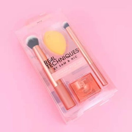 Uudet Real Techniques -meikkityökalut 1974 1974—yux