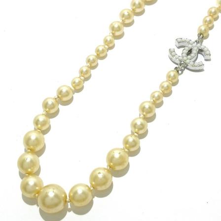 Chanel Vintage Necklaces Hvid, Dame Vintage Smykker, Størrelse: ONE Size