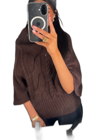 Brun polotröja med korta ärmar