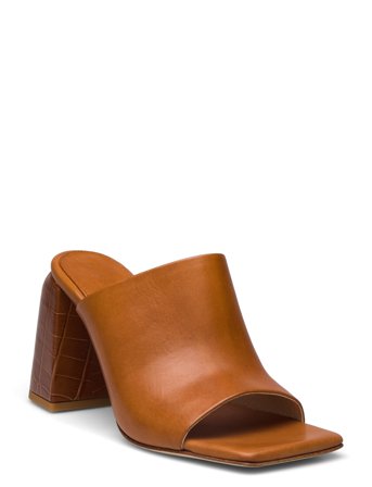 DEAR FRANCES | Deri Mule | 36