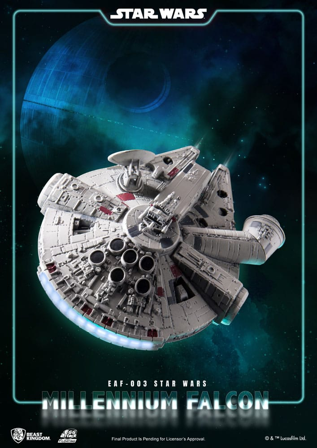 Star Wars Egg Attack - Svävande modell med belysningsfunktion - Millennium Falcon 13 cm.