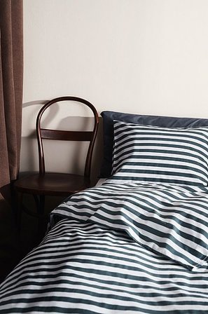 Jotex - Påslakanset Enkelsäng Blå/vit KAYO - Köp Enkelsäng hos Jotex