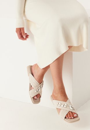 INUIKII Slipper Woven Crossed Stones Klær