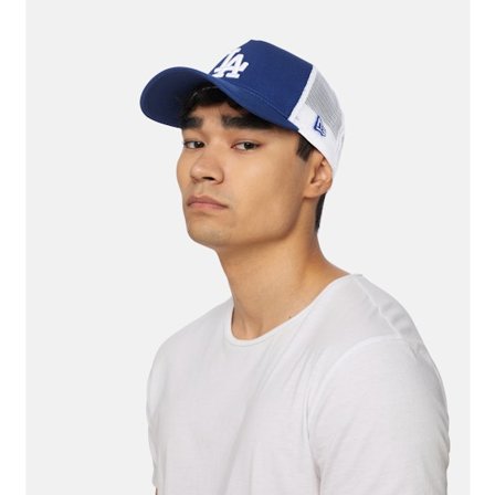 New Era - MLB Blauw trucker Cap - Los Angeles Dodgers Clean Trucker Blue Adjustable @ Hatstore