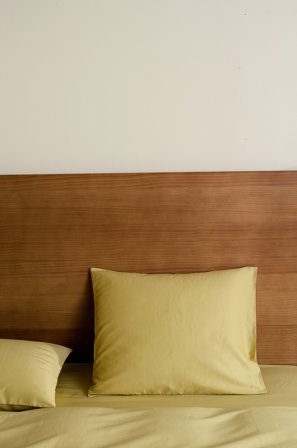 Jotex - Satin Putetrekk i Sateng Lys oliven - ZACK - Kjøp Putevar hos Jotex