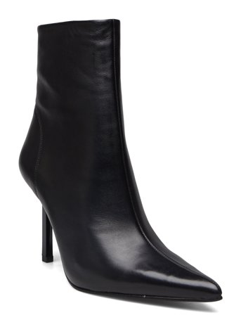 Iyanna Bootie Shoes Boots Ankle Boots Ankle Boot - Heel Svart Steve Madden*Betinget Tilbud