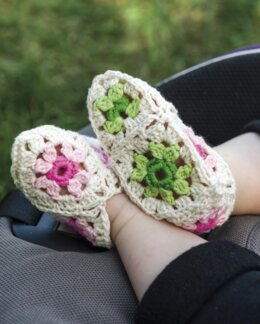 Hækleopskrift Babysko af mormortern - Järbo