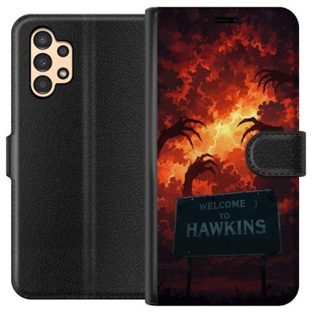 Kompatibel Tegnebogsetui til Samsung Galaxy A13 Mørk apokalyptisk fantasy scene med brændende himmel og Hawkins-skilt i Stranger Things-stil