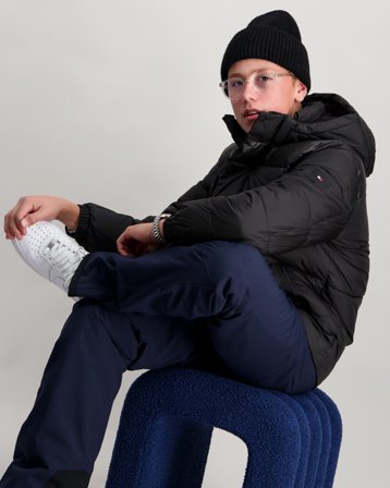 Tommy Hilfiger MATT AND SHINE EMBOSSED JACKET Zwart Jassen Jongens - Kids Brand Store