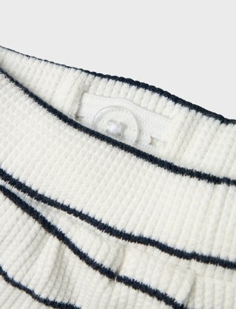 name it Nbmfully Shorts - White - 56