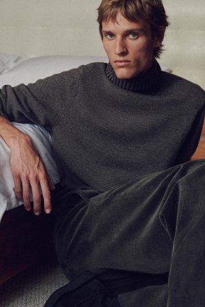 COS Männer Rollkragenpullover Aus Merino-Kaschmir-Mix in Braun