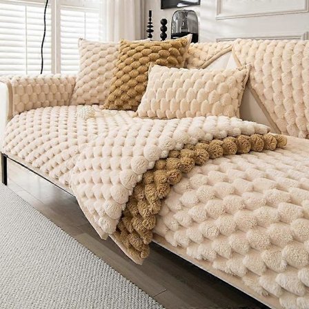 Pohjoismainen sohvanpäällinen, kilpikonnan selkä, muhkea ruudullinen liukumaton paksuuntunut päällinen olohuoneeseen, keksinmuotoinen sohvan tyyny, 