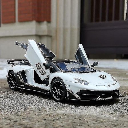1:24 Lamborghinis Aventador Svj63 Leksaksbil i Metall med Ljud och Ljus Boris