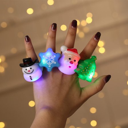 4 st ljusslingor julring lysande tomteleksak ring LED blinkande fingerring f