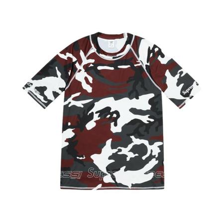 Supreme, T-Shirts Rood, Heren, Maat:S,polyester,Camouflage