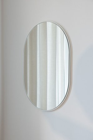 Metallbude Caya Ovalt Spejl, Tøj & Bolig, Badeværelsestilbehør, Makeupspejle