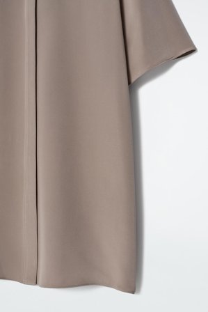 COS Women's Camicia Lunga In Seta in Beige