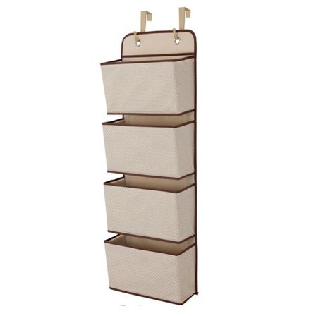 Hengende arrangør med 4 lommer, med 2 kroker for håndklær