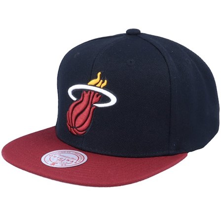 Mitchell & Ness - Negro snapback Gorra - Miami Heat Team 2 Tone 2.0 Black/Red Snapback @ Hatstore