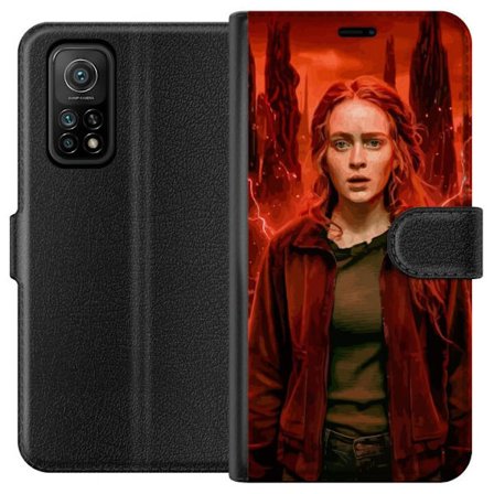 Kompatibelt Plånboksfodral till Xiaomi Xiaomi Mi 10T 5G Porträtt av en ung kvinna med rött hår i en apokalyptisk landskap, röda blixtar och mörk