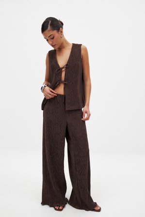 NA-KD Structured Mid Waist Pants - Vide bukser - Brun - EU 42