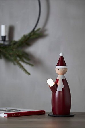 Jotex - Lucia Classic 28cm Red Ljusstake - Köp Adventsljusstakar hos Jotex