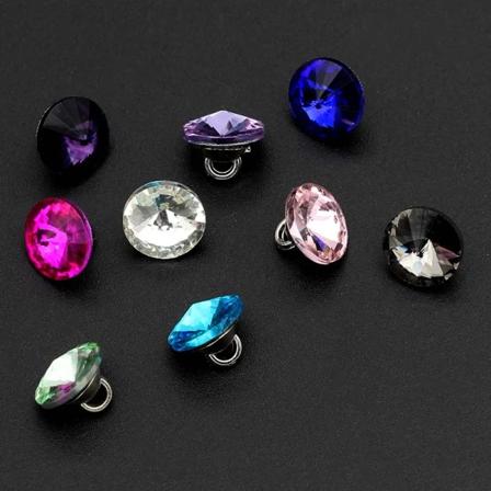 10 stk/pakke 10mm svart knapp rød diamant liten metallknapp damemote utsøkt skjortekjole dekorative knapper C355