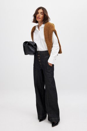 Holly Lim x NA-KD Gold Button Detail Denim - Vida jeans - Blå - EU 42