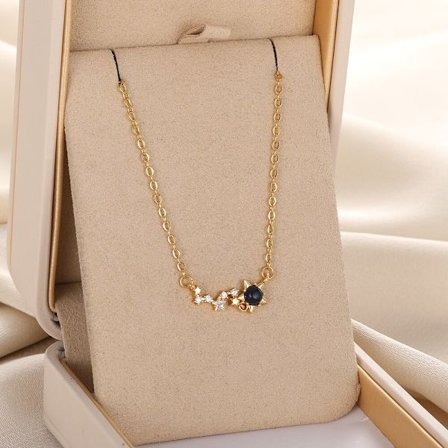 Flyg- och rymdsmycken Yttre rymden Månstjärna Flerfärgat stenhalsband Astronaut Exploreing Planet Hängsmycke Kvinnor Barn