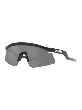 Oakley Sunglasses with Injected frame in black ink color with the lens in policarbonate standard in prizm black