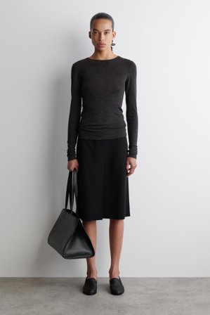 COS Femme Haut Slim En Laine Mérinos in Gris