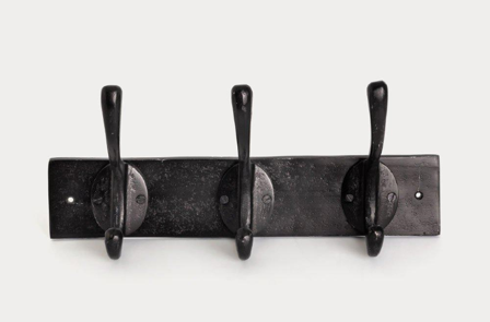 Halvor Bakke Knaggrekke 3 knagger